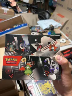 Pokemon TCG: Black Bolt & White Flare Unova Mini Tin Display - Image 1