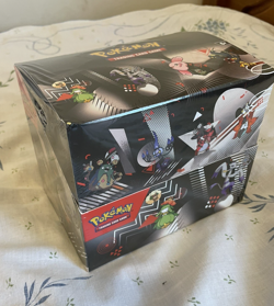 Pokemon TCG Black Bolt & White Flare Sealed Unova MINI TIN DISPLAY - Box of 8 - Image 1