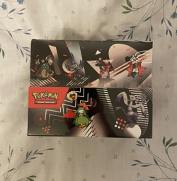 Pokemon TCG Black Bolt & White Flare Sealed Unova MINI TIN DISPLAY - Box of 8 - Image 2