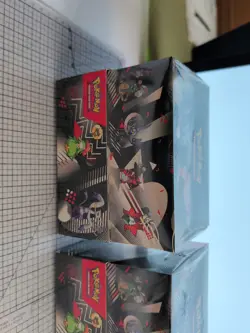 Pokemon TCG Unova Mini Tin Display Case Black Bolt White Flare 8 Tins Sealed - Image 2