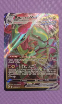 Rayquaza VMAX 111/203 Evolving Skies Holo Ultra Rare Pokemon - Image 1
