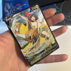 Pokemon TCG Zeraora V Swsh12: Silver Tempest Trainer Gallery TG16/TG30 Holo - Image 3