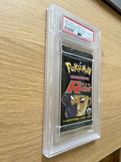 POKEMON | 1ST EDITION TEAM ROCKET 2000 | FOIL BOOSTER PACK GIOVANNI | PSA 10 - Image 3