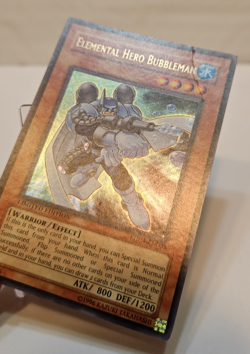 Elemental Hero Bubbleman EHC1-EN003 Secret Rare Limited Edition Yugioh 1988 - Image 3