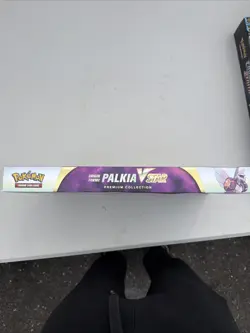 Pokemon TCG: Origin Forme Palkia VSTAR Premium Collection - Image 3