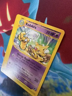 Pokemon Card Kadabra Expedition Uncommon 84/165 Non Holo Near Mint - Image 2