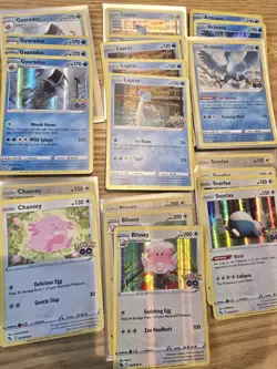 Pokemon GO TCG Job Lot 193 Cards - Holos, Reverse Holos, Ditto, Pikachu, Venusau - Image 5