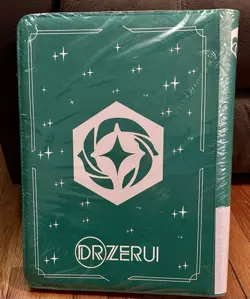 16 Pocket Ringless Trading Card Binder. Holds 1024 Cards - Image 1