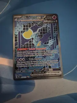 Iron Crown ex - 158/131 - Pokemon Prismatic Evolutions Special Illustration NM - Image 1