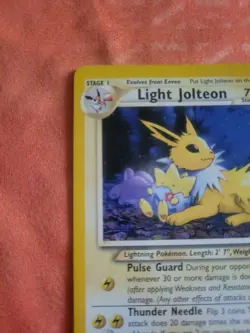 Pokemon TCG Light Jolteon Neo Destiny Card 48/105 Regular - Image 2