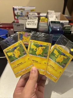 (x3) SEALED Pikachu 028/078 Pokemon GO Promo Holo - Image 1