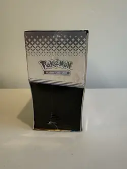 Pokemon TCG Prismatic Evolutions Elite Trainer Box English - Image 4