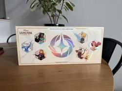DISNEY LORCANA CURATOR’S COLLECTION: HEROINES EDITION IN HAND + PROMO CARD - Image 3