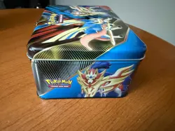 Pokemon EMPTY Collectors Chest Tin Metal Lunch Box Zacian Zamazenta Sword Shield - Image 5