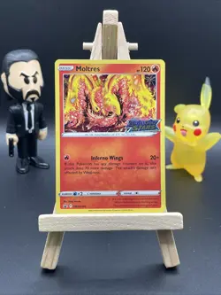 Moltres SWSH185 SWSH: Sword & Shield Promo Cards Holo - Image 1