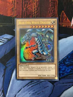 Blue Eyes White Dragon SDBE-EN001 Ultra Rare Holo 1st Edition Yu-Gi-Oh! Konami - Image 2