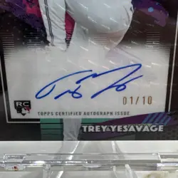 2026 Topps Finest Rookie Trey Yesavage Black Geo Ref Autograph 1/10 FIRST PRINT - Image 4