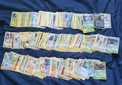 Vintage Pokemon Lot of 208 cards / 81 reverse-holo / 5 stamped / 122 normal - Image 1