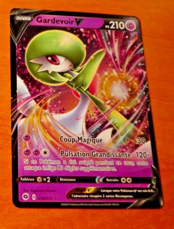 POKEMON FRANCAISE CARD HOLO CARTE Gardevoir V 016/073 FR NM 2020 - Image 1