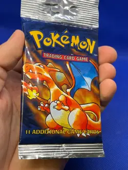 SEALED 1999 Pokemon Base Set Unlimited Long Crimp Charizard Artwork Booster Pack - Image 3