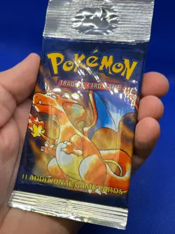 SEALED 1999 Pokemon Base Set Unlimited Long Crimp Charizard Artwork Booster Pack - Image 4