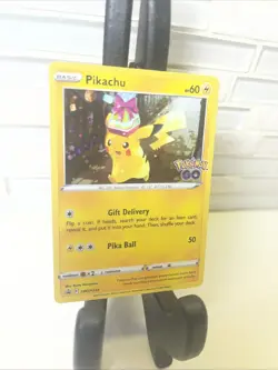 PIKACHU SWSH234 Cosmo HOLO Pokemon SWORD & SHIELD - Image 2