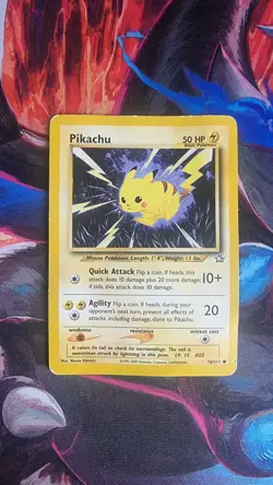 Pikachu 70/111 Regular - Neo Genesis - Pokemon TCG - HP - Image 1