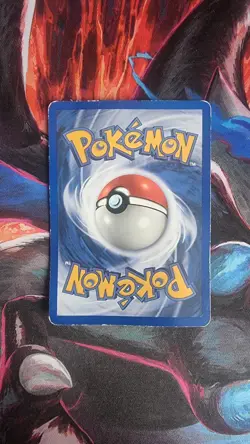 Pikachu 70/111 Regular - Neo Genesis - Pokemon TCG - HP - Image 2