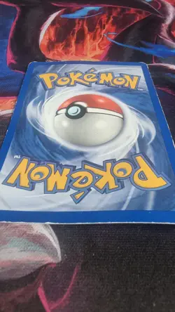 Pikachu 70/111 Regular - Neo Genesis - Pokemon TCG - HP - Image 4