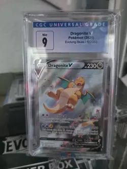 CGC 9 Dragonite V Alt Full Art Holo Ultra Rare Evolving Skies 192/203 2021 EN - Image 1