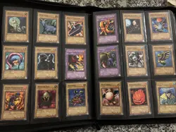 Yu-Gi-Oh LOB Near Complete Set + Complete MRD Set Binder Collection Vintage - Image 3