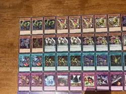 Yugioh Predaplant deck Comes Sleeved And Deck Box lot 3 - Image 2