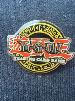 1996 Yu-Gi-Oh! Trading Card Game Lapel Badge Vest Hat Bag Pin Upper Deck 2118 - Image 1