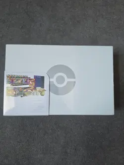 Pokemon TCG Charizard Ultra Premium Collection SWSH Sealed - Image 3
