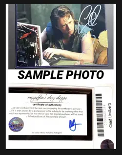 2009 QUANTUM OF SOLACE WARDROBE RELIC CARD 357/675 - Image 3