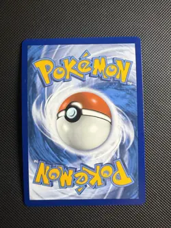 Pokemon TCG Vaporeon v Evolving Skies Holo Ultra Rare Card 172/203 NM - Image 2