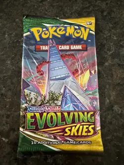 Nintendo Pokemon TCG Sword & Shield Evolving Skies Booster Pack 820650808777 - Image 2