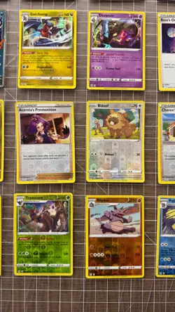 40 Pokemon Pokemon Cards Lot Holo Reverse Cosmos Shinies Ex V - NM - Image 4