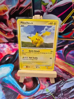Pokemon Card Pikachu 70/100 Diamond & Pearl Majestic Dawn - Image 1