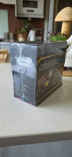 Pokemon Center Pitch Black Elite Trainer Box ETB - Brand New & Sealed - Image 4