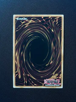 Yugioh Blue Eyes White Dragon RA04-EN002 1st Ed Quarter Century Secret Rare NM - Image 2
