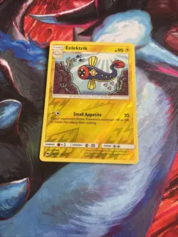 Pokemon TCG Eelektrik Burning Shadows 45/147 Uncommon Reverse Holo LP - Image 1