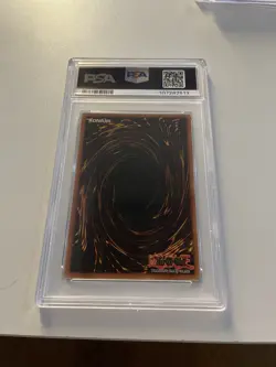 Yugioh 2004 Ultimate Insect LV1 1st Ed Ultimate Rare PSA 9 MINT - Image 2