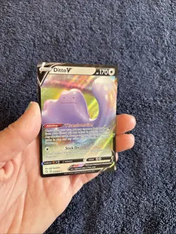 Pokemon TCG Ditto V Shining Fates 050/072 Holo Ultra Rare |NM| - Image 4