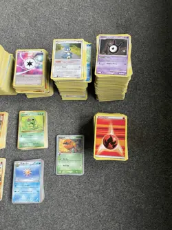 Pokemon cards Bundle / Joblot WOTC / XY /DP / HGSS / SM - 2000 Approx Cards 3KG - Image 3