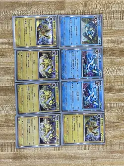 Pokemon TCG - Eevee and Eeveelutions Mixed Card Lot - Image 4