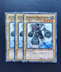 Yu-Gi-Oh - Elemental Hero Clayman 3X - Full Playset - Image 1