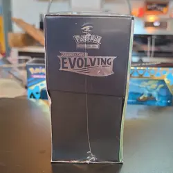 Pokemon TCG Evolving Skies ETB Elite Trainer Box Sealed English 2021 (1) - Image 3