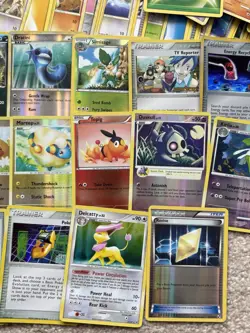 HUGE 650+ Pokemon TCG 2006-2011 Card Job Lot Bundle Inc 27 Foils & 3 Tins - Image 4
