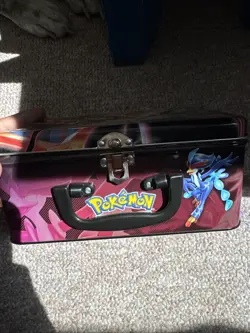 pokemon lunch box tin charizard Filled With Cards - Image 3